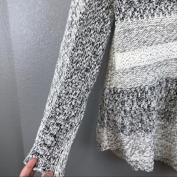 Zara Chunky Knit Crochet Lace Striped Sweater Size Medium - Picture 7 of 8